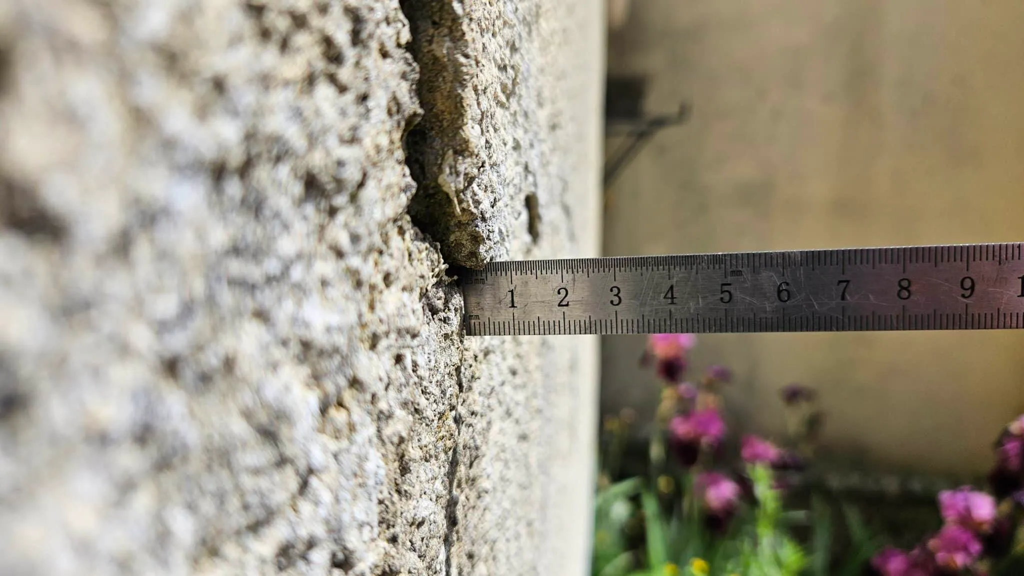 Expertise Fissure traversante maison sécheresse Auribeau-sur-Siagne 06