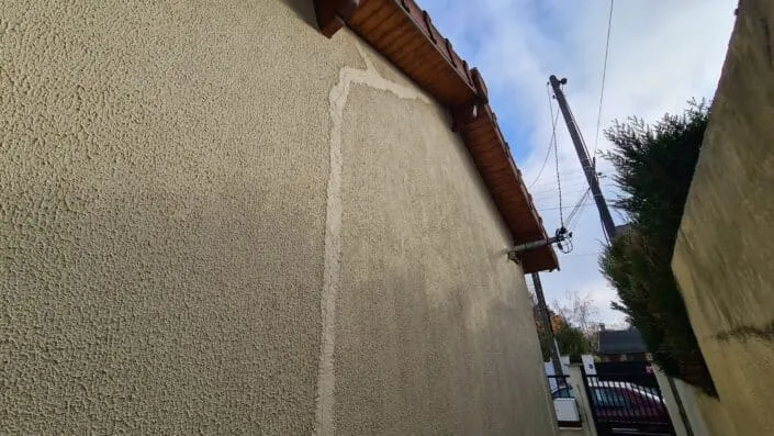 colmater les fissures ne s'improvise pas, il est nécessaire préalablement de s'assurer que le traitement est adapté au désordre