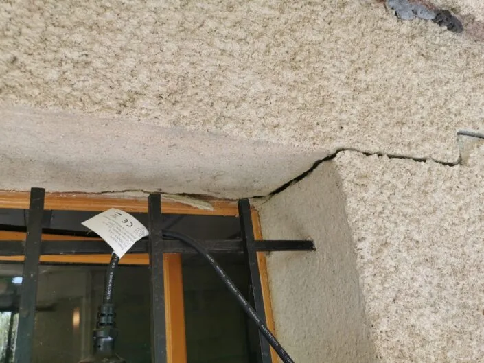 Fissure lezarde sécheresse bordeaux