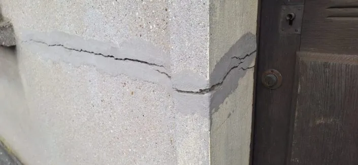 Expertise fissure maison ancienne Morbihan 56 fissure horizontale cisaillement Lorient