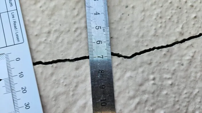 Expertise fissure sécheresse Auxerre surveillance jauge Yonne 89